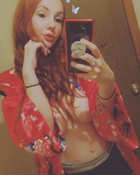 Foto di nudo di fuga di OnlyFans di Mrsdragonborn
