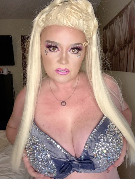 Foto di nudo di fuga di OnlyFans di Mrs Lane
