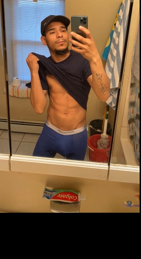 Foto di nudo di fuga di OnlyFans di Mrnicexd