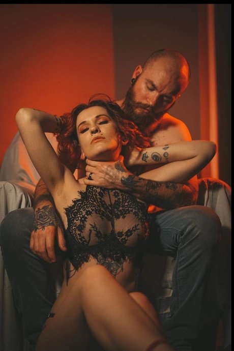 Foto di nudo di fuga di OnlyFans di Gigglegod