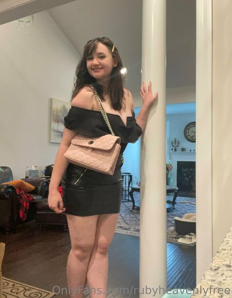 Foto di nudo di fuga di OnlyFans di Auroraheavenlyfree