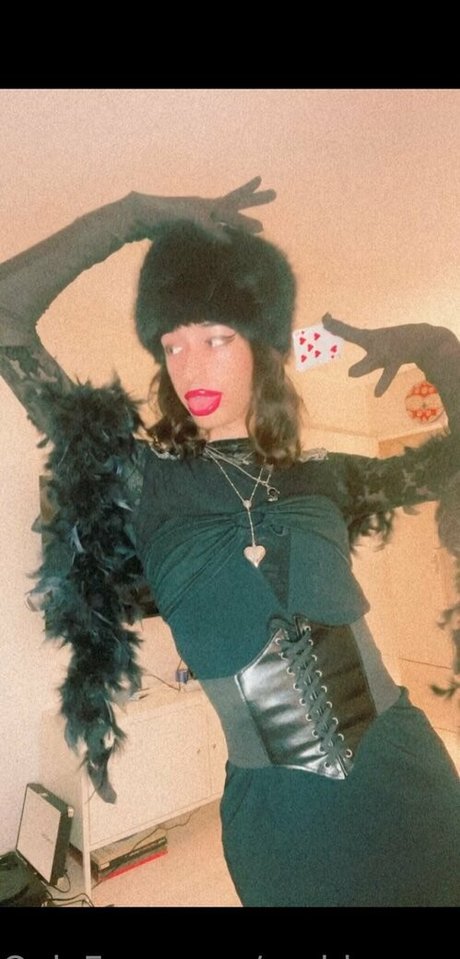 Goddessauroree