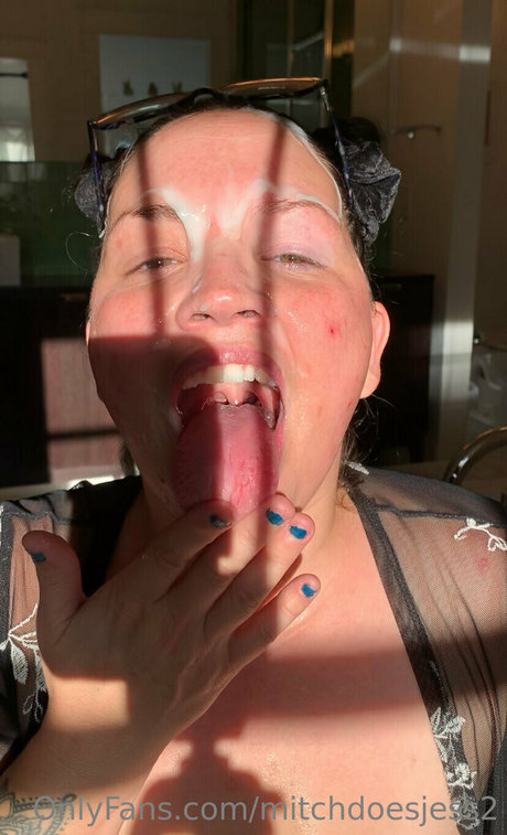 Foto di nudo di fuga di OnlyFans di Mitchdoesjess2