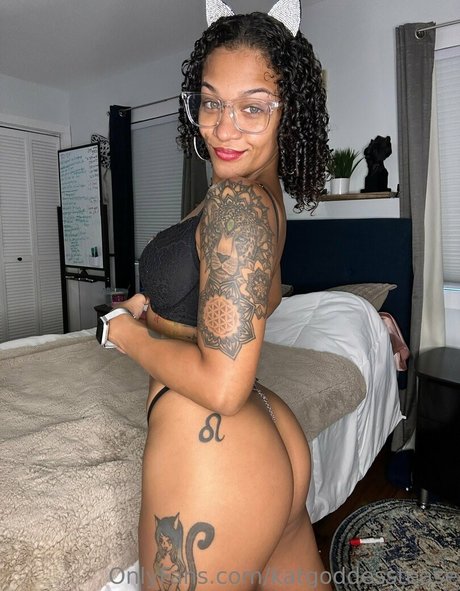 Katgoddesstease