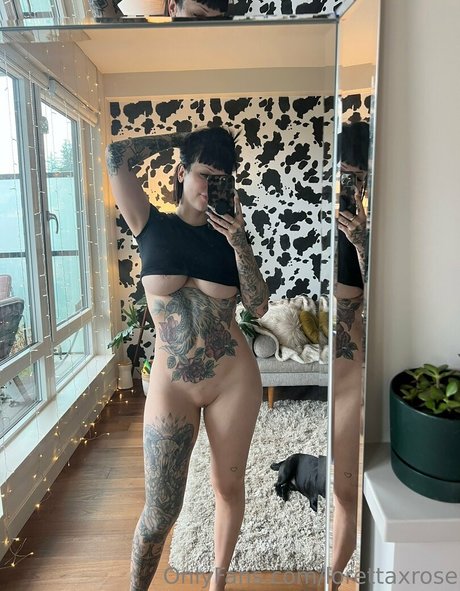 Lorettaxrose