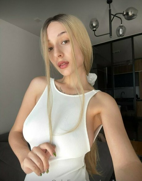 Em1llyxxx