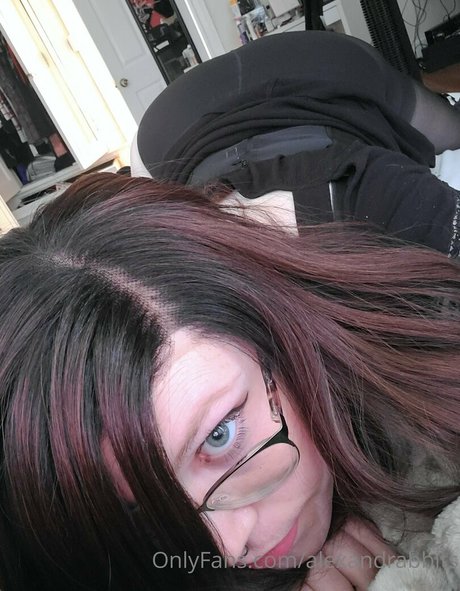 Foto di nudo di fuga di OnlyFans di Alexandrabbits