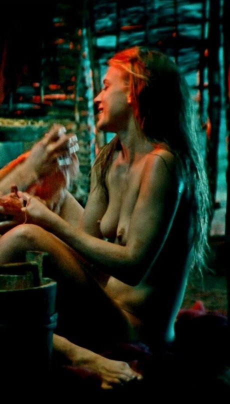 Foto di nudo di fuga di OnlyFans di Jeanne Goursaud