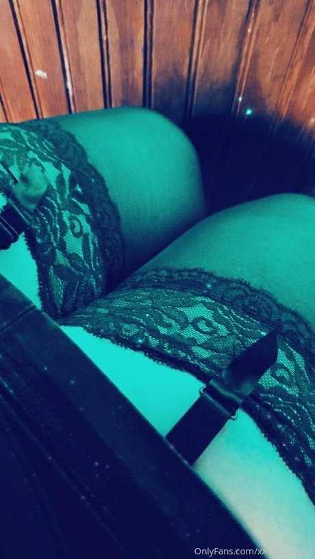 Xxxglowyxxx