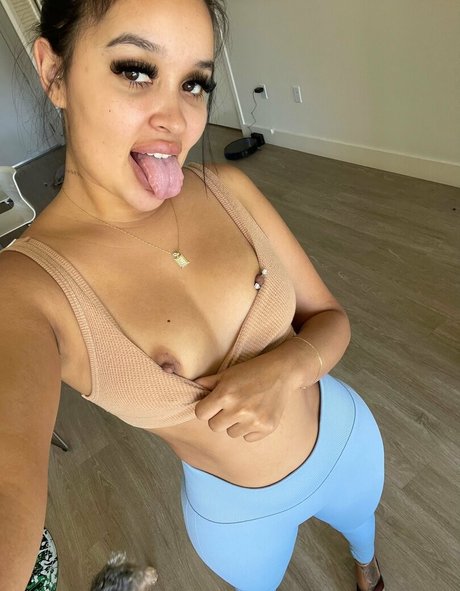 Foto di nudo di fuga di OnlyFans di Belicenaamor