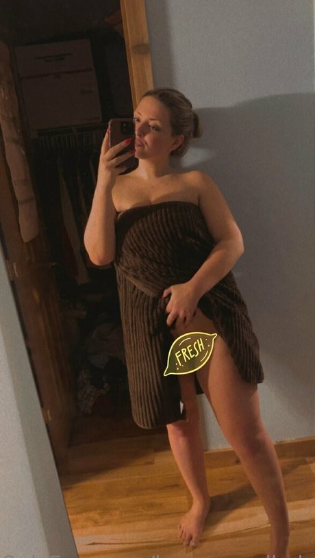 Foto di nudo di fuga di OnlyFans di Browneyedbabe14