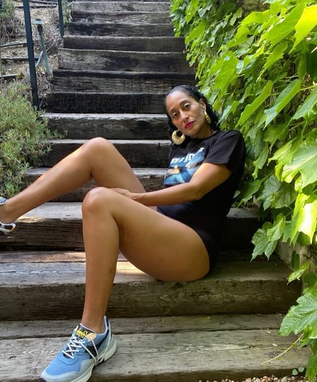 Foto di nudo di fuga di OnlyFans di Tracee Ellis Ross