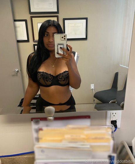 Foto di nudo di fuga di OnlyFans di Reddotbitch