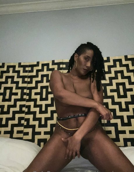 Foto di nudo di fuga di OnlyFans di Jet Setting Jasmine