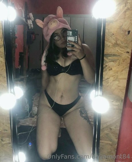 Foto di nudo di fuga di OnlyFans di Dayamont84