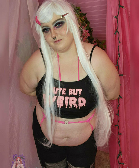 Foto di nudo di fuga di OnlyFans di Curvymonstergirlfree