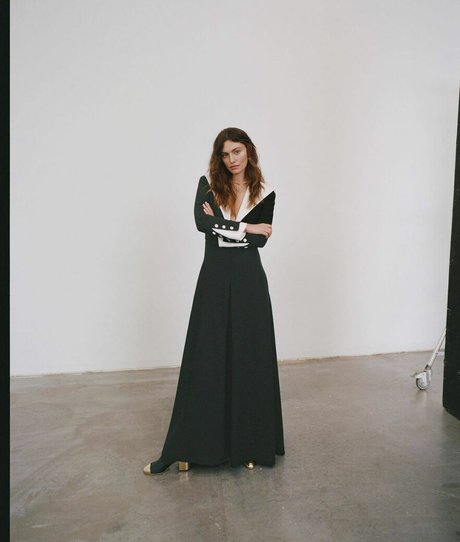 Foto di nudo di fuga di OnlyFans di Phoebe Tonkin