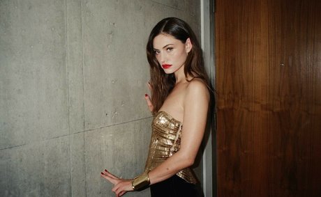 Phoebe Tonkin