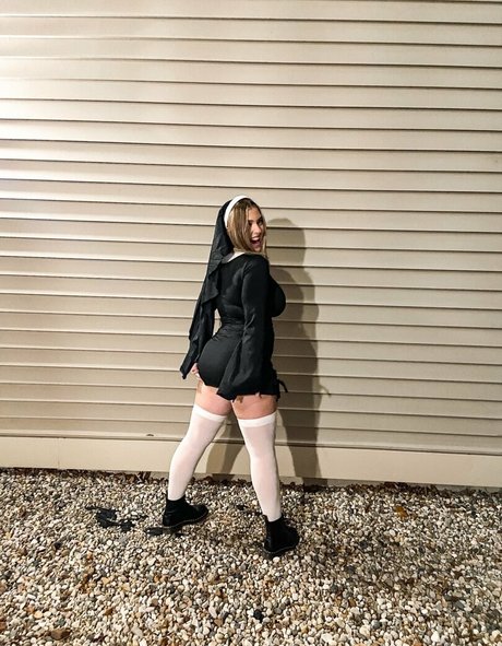 Foto di nudo di fuga di OnlyFans di Sierra Bellingar