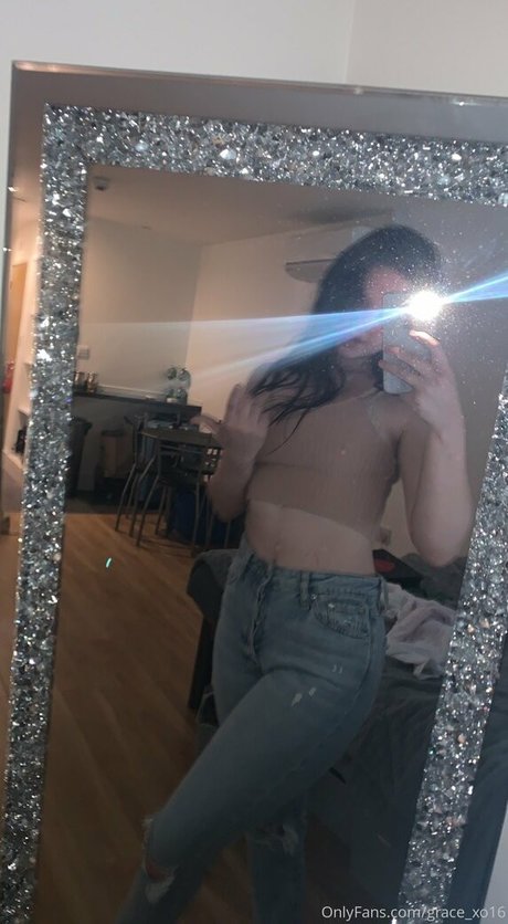 Foto di nudo di fuga di OnlyFans di Gracexo16