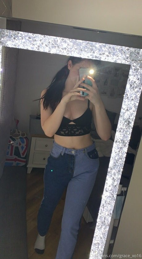 Foto di nudo di fuga di OnlyFans di Gracexo16