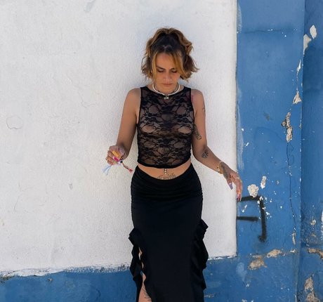 Foto di nudo di fuga di OnlyFans di Wavyute