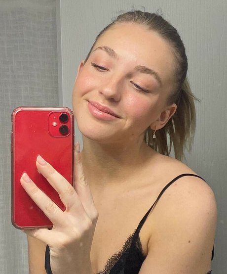 Brynn Rumfallo