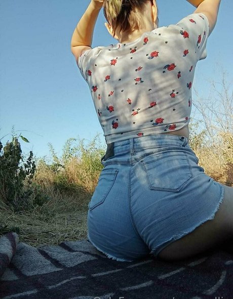 Annaellie