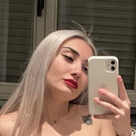 Foto di nudo di fuga di OnlyFans di Caro Igc