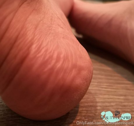 Foto di nudo di fuga di OnlyFans di Secretfeetbeauty