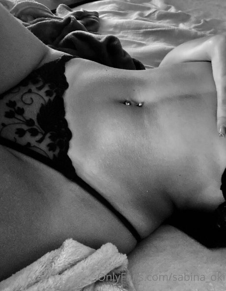 Foto di nudo di fuga di OnlyFans di Saboki