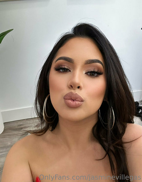Jasmine Villegas