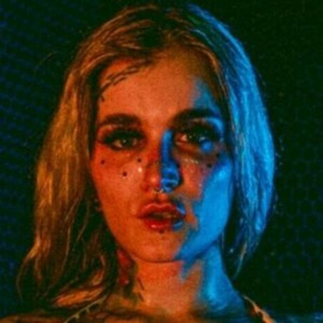 Foto di nudo di fuga di OnlyFans di Katie Hollow