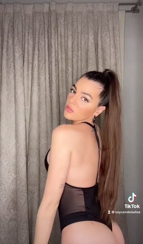 Foto di nudo di fuga di OnlyFans di Candela Diaz