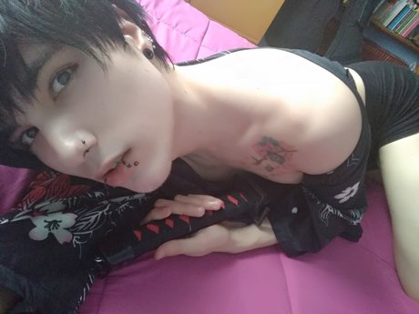 Foto di nudo di fuga di OnlyFans di Mushin