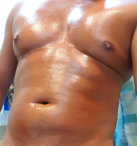 Foto di nudo di fuga di OnlyFans di Muscle Tanman