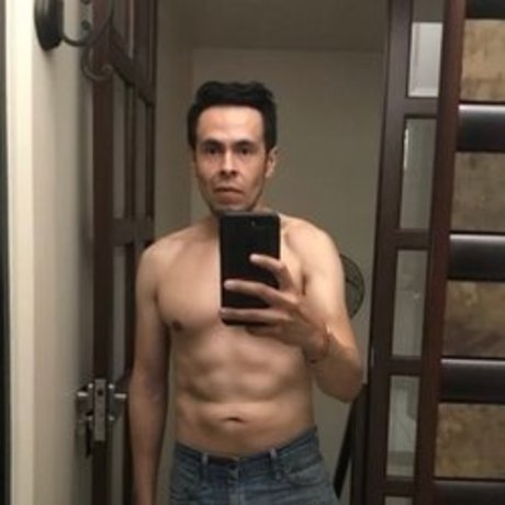Foto di nudo di fuga di OnlyFans di Munchkinlango