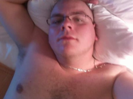 Foto di nudo di fuga di OnlyFans di Erek Awesome