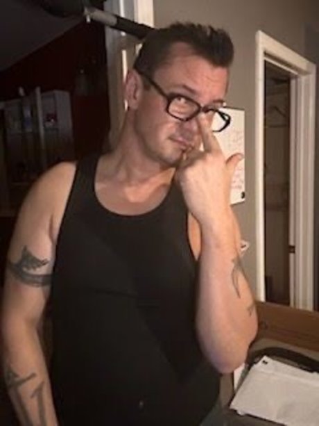 Foto di nudo di fuga di OnlyFans di Dr Dorian X
