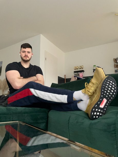 Foto di nudo di fuga di OnlyFans di Germancashmonarch