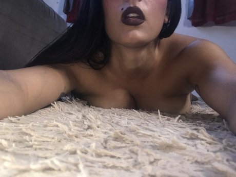 Foto di nudo di fuga di OnlyFans di Dani 