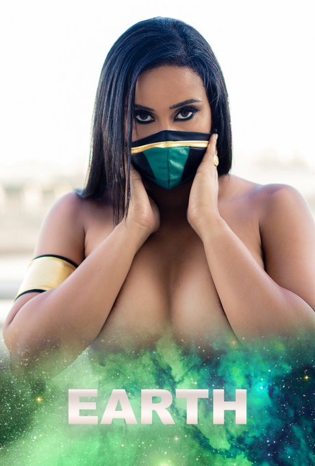 Foto di nudo di fuga di OnlyFans di Mariana Jade  Lewd Cosplay