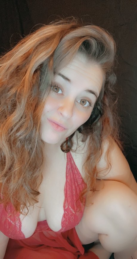 Foto di nudo di fuga di OnlyFans di Ms Rae 