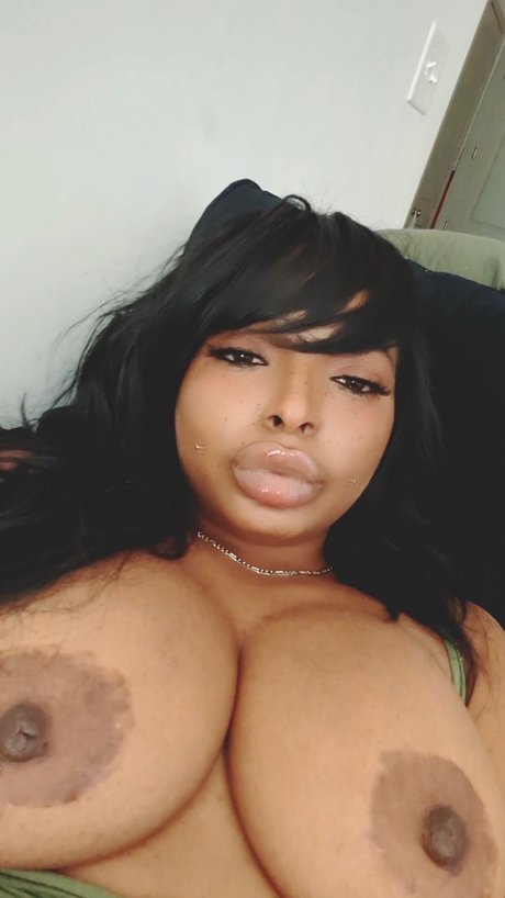 Foto di nudo di fuga di OnlyFans di Big Spenders Only