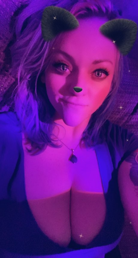 Foto di nudo di fuga di OnlyFans di Kitten