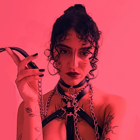Foto di nudo di fuga di OnlyFans di Sara