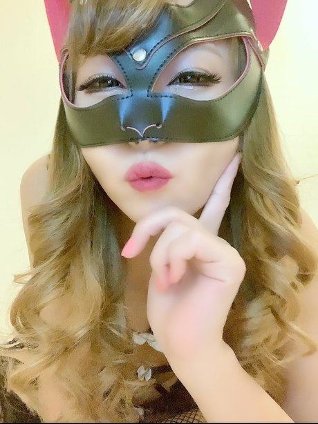 Foto di nudo di fuga di OnlyFans di Ioriakaempressm