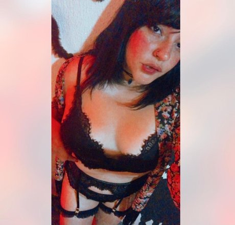Foto di nudo di fuga di OnlyFans di Gaia Kishar