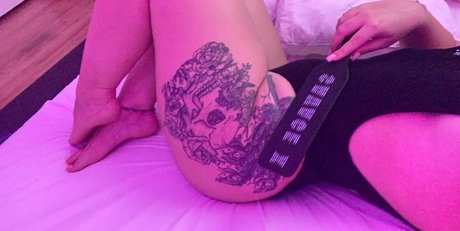 Foto di nudo di fuga di OnlyFans di Goddess Divi