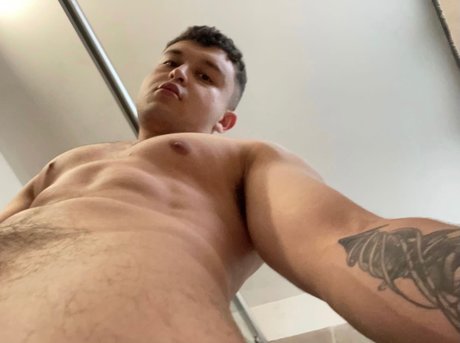 Foto di nudo di fuga di OnlyFans di Felipe